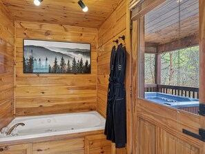 Shower, jetted bath, hair dryer, towels