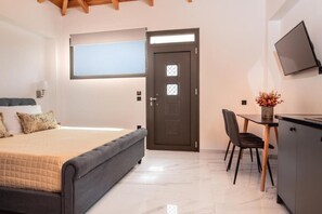 4 dormitorios, tabla de planchar con plancha, wifi y ropa de cama