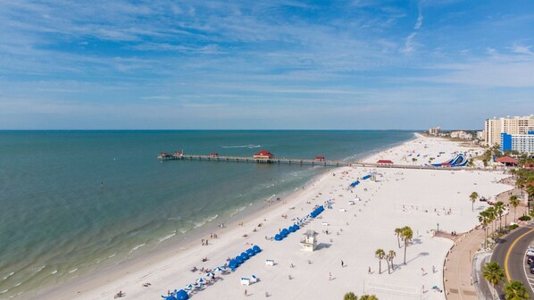 Ligstoelen, strandlakens