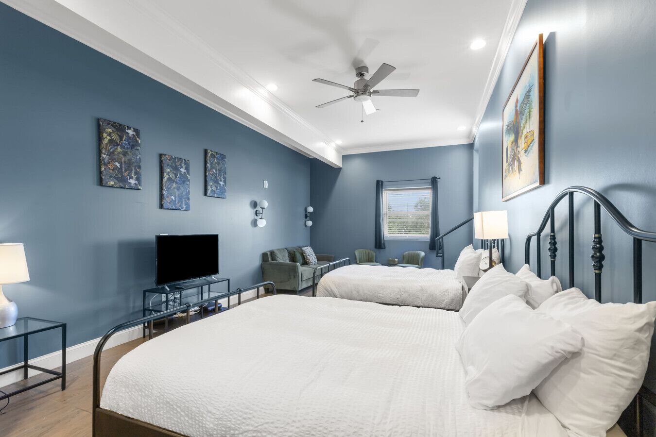 1 bedroom, desk, iron/ironing board, WiFi