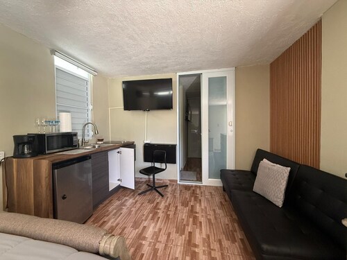 Colombian Boricua Apartment 5 minutes from the beach luxury