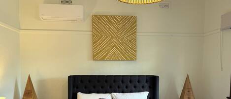 4 dormitorios, tabla de planchar con plancha, Internet y ropa de cama