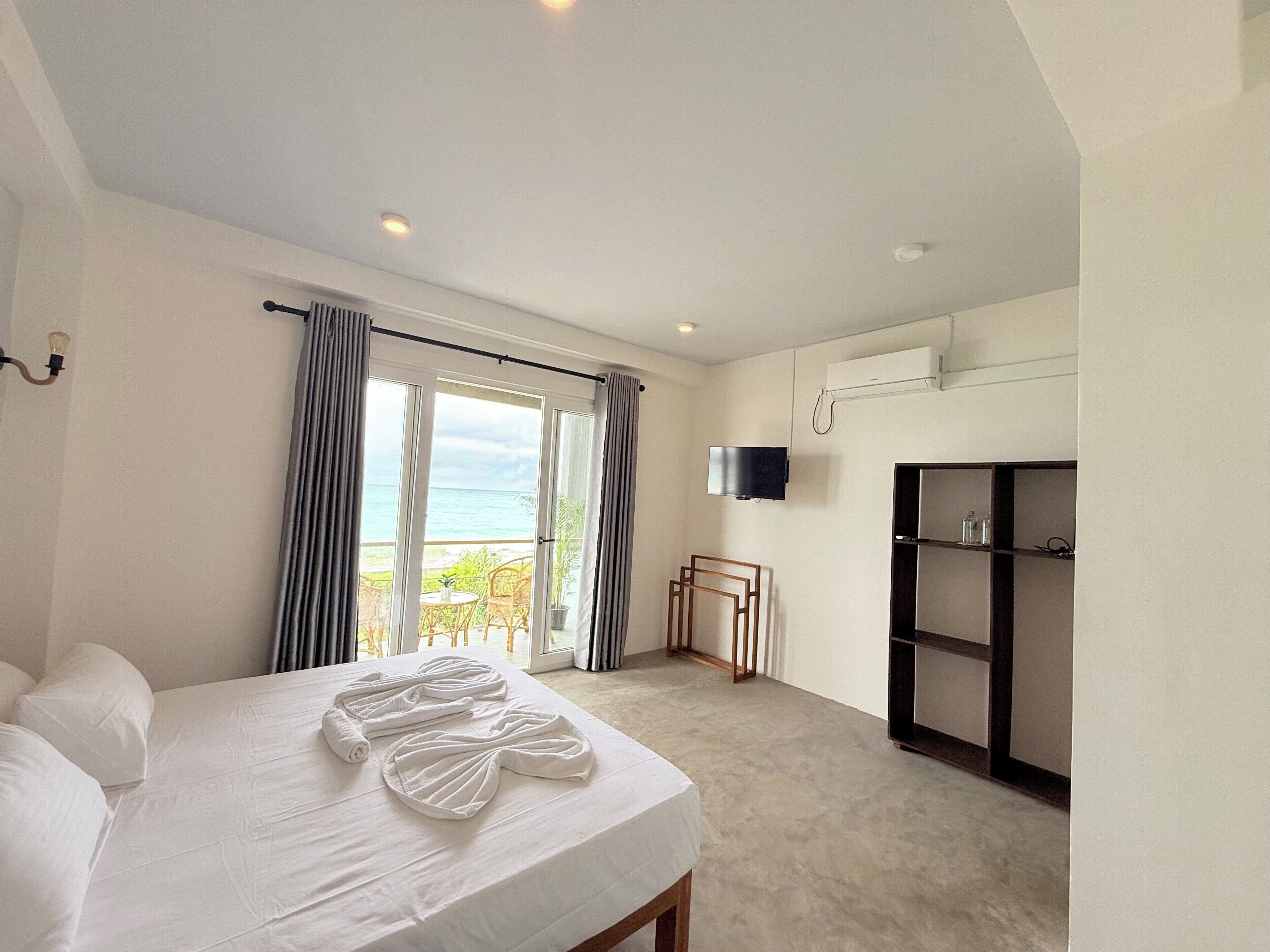 高档床上用品、迷你吧、熨斗/熨板、免费折叠床/加床