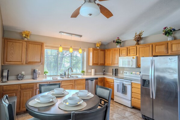 Fridge, microwave, oven, stovetop