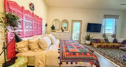 Modern Desert Suite in Boutique Resort