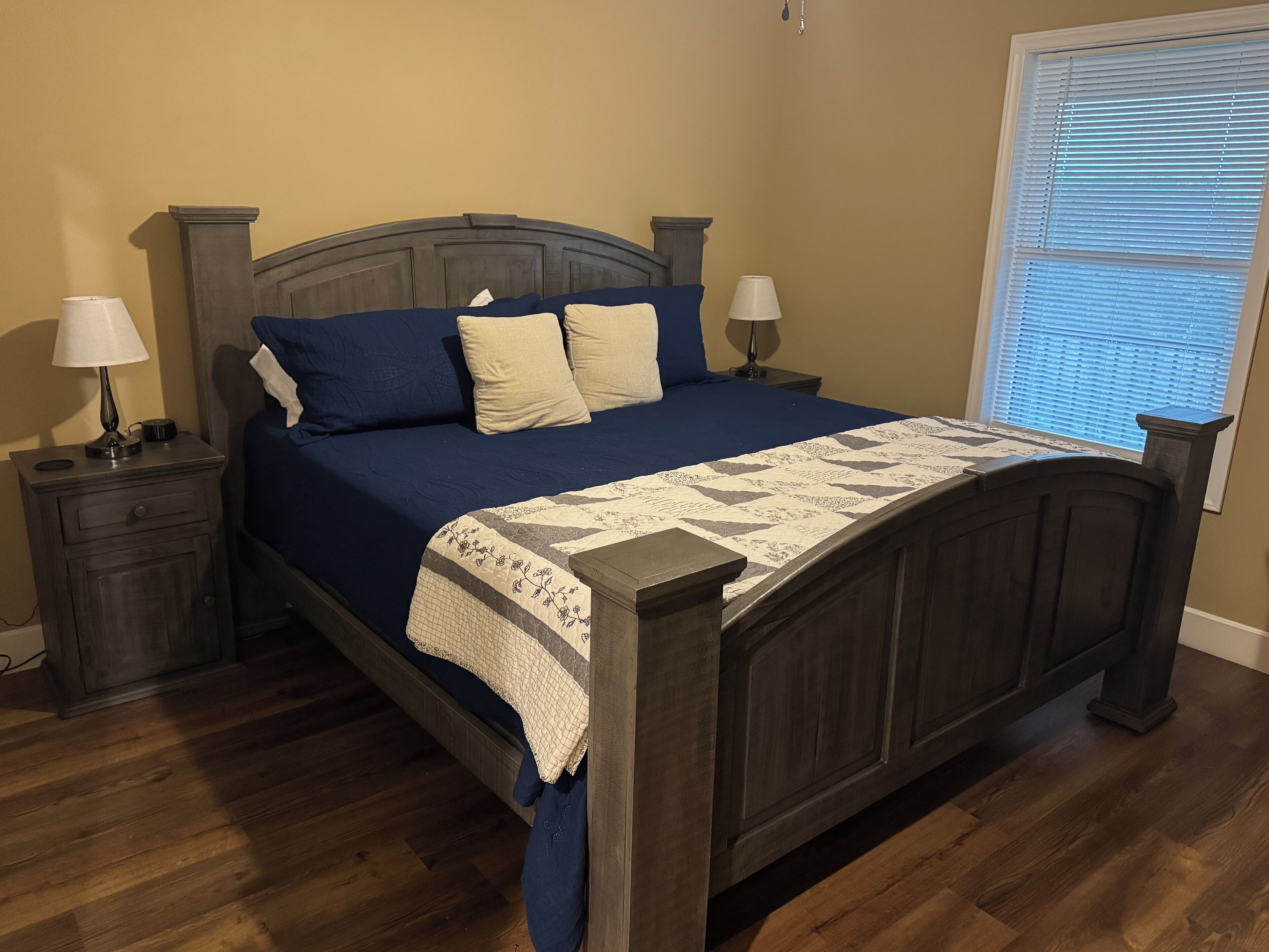 4 bedrooms, free WiFi, bed sheets