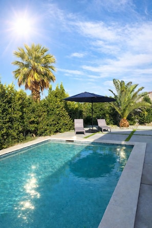 Outdoor pool, a heated pool