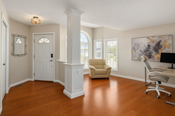 المنشأة من الداخل