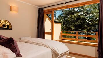 8 bedrooms, internet, bed sheets