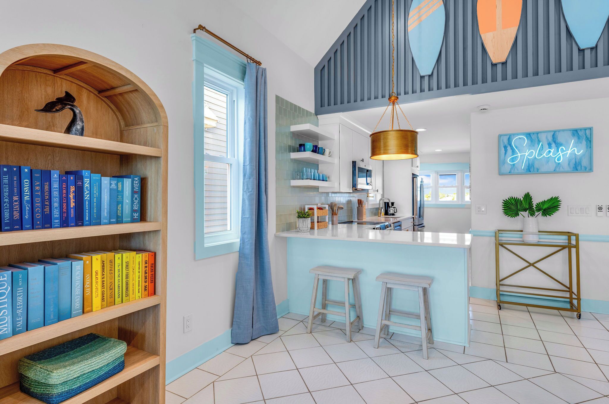 Microondas, horno, parrilla de estufa y lavavajillas 