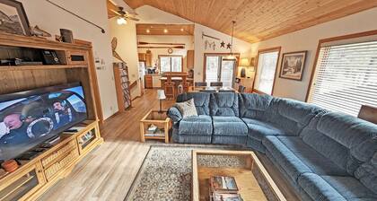 Coyote 7 - Cozy, Private Hot Tub, Gas Fireplace