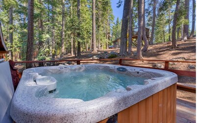 McKinney Lakeview Lodge in Homewood