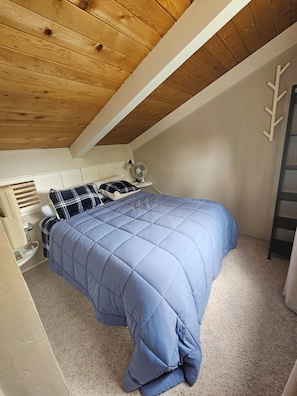 1 غرفة نوم وخدمة الإنترنت وملاءات أسرّة