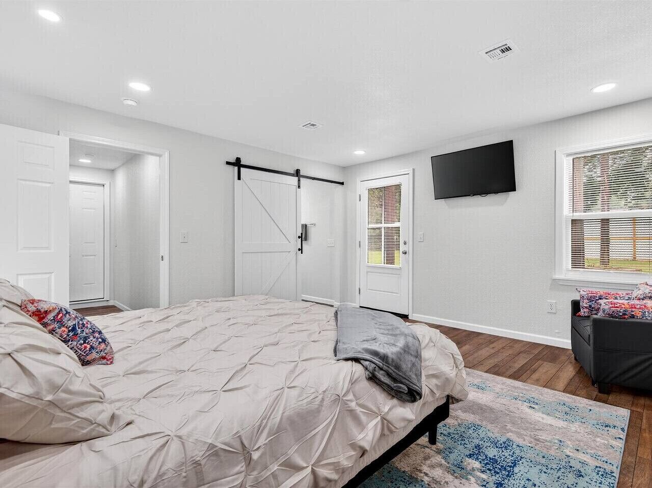 Wi-Fi, literie fournie, accessible en fauteuil roulant