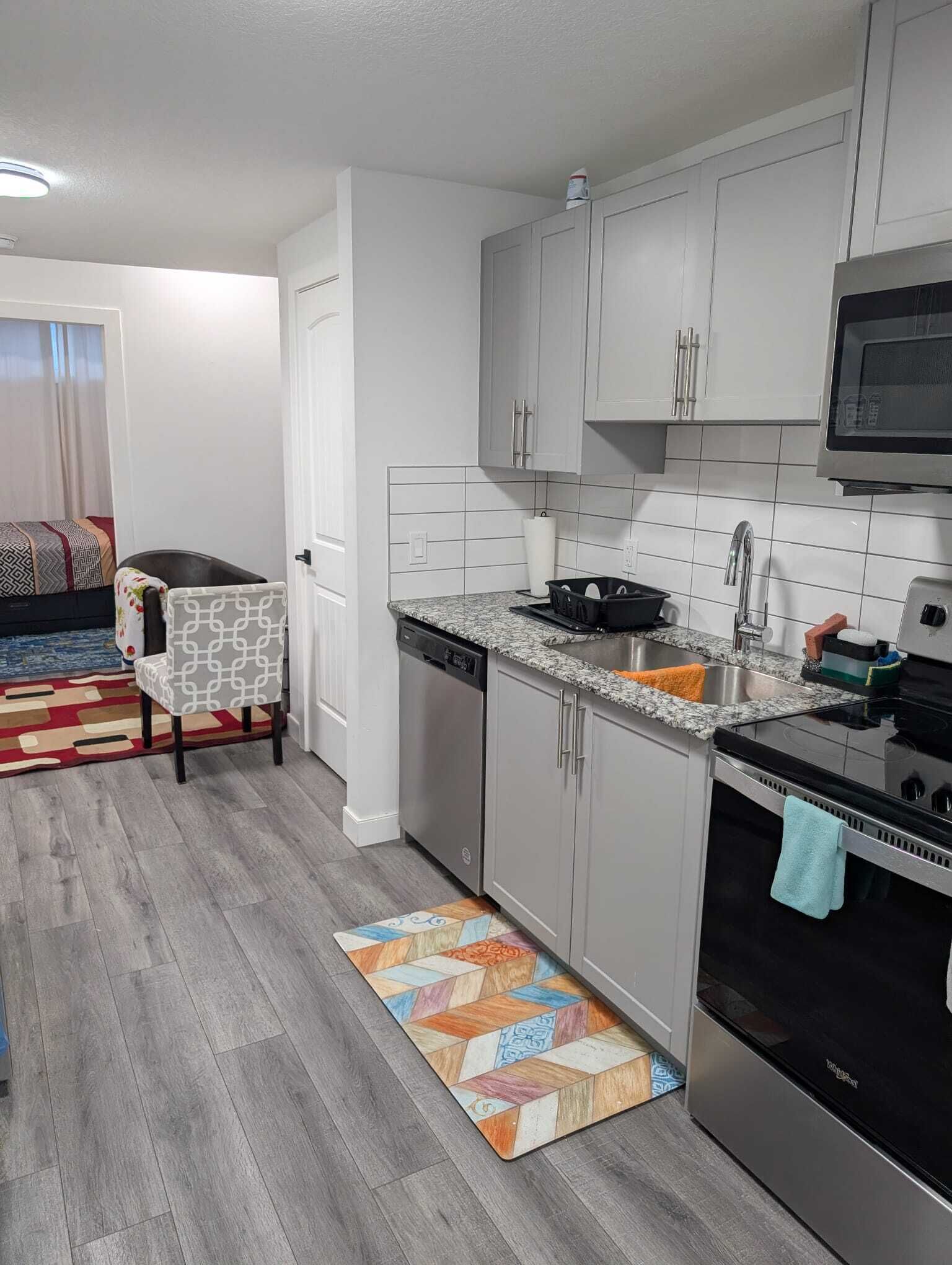 Microwave, oven, stovetop, dishwasher