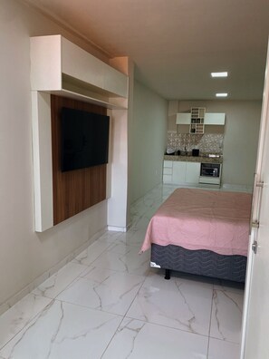 1 dormitori, Internet i roba de llit