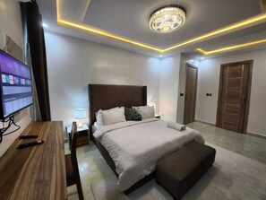 2 chambres, fer et planche à repasser, accès à Internet, literie fournie