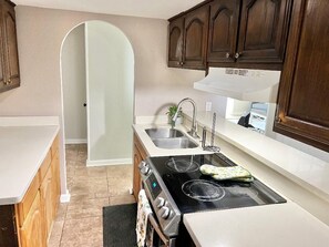 Microwave, oven, stovetop, dishwasher