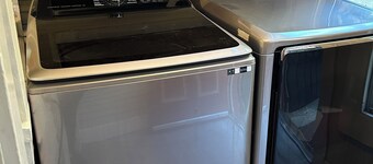 Spacious 5-bedroom house quiet peaceful safe Crockett withAC