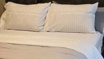 4 Schlafzimmer, Bügeleisen/Bügelbrett, WLAN, Bettwäsche