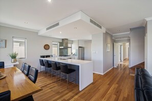 Interior - Two-Story Lakeview Retreat at Dunsborough Lakes (Dunsborough)