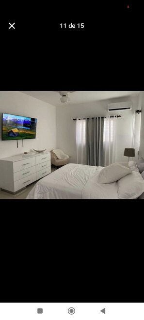 3 bedrooms, iron/ironing board, WiFi, bed sheets