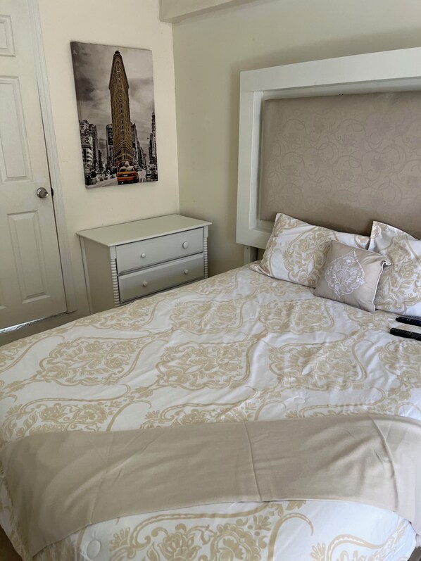 1 habitación, wifi y ropa de cama 