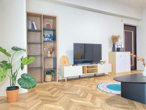 Songshan 204- Spacious Family Stay Near Raohe Night Market – 4B2B