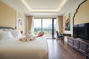 Deluxe Double Room, Balcony | In-room safe, free WiFi