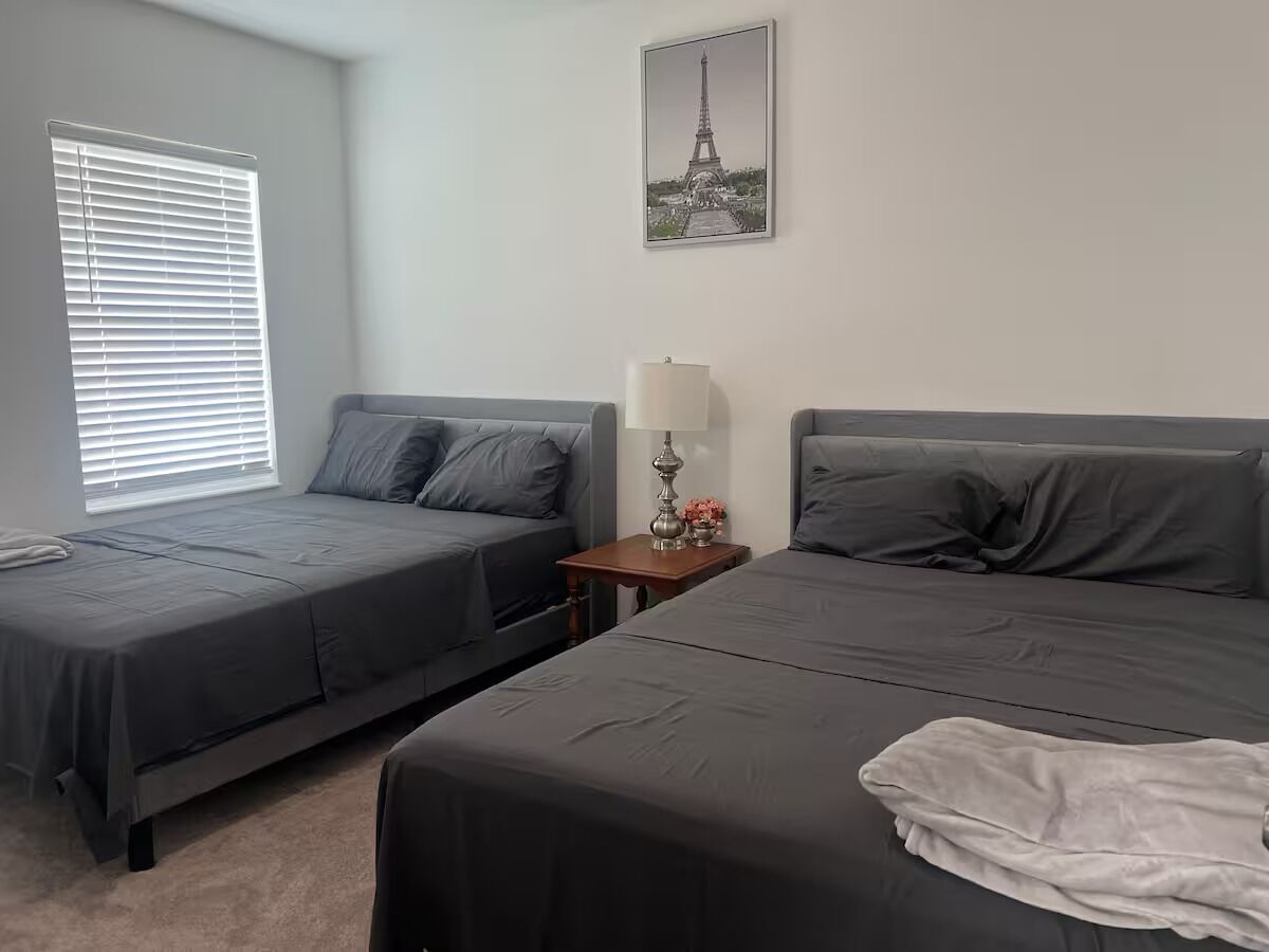 5 bedrooms, Internet, bed sheets