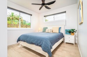 4 bedrooms, iron/ironing board, travel crib, free WiFi