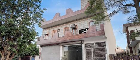 Voorkant van accommodatie