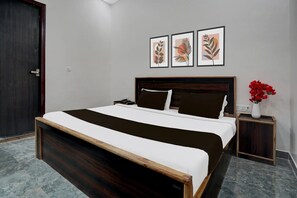 Deluxe Room, City View | Desk, iron/ironing board, free WiFi - Hotel Nidhivan Dham  (Mathura)
