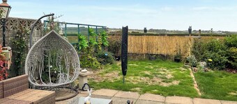 1 bedroom accommodation in St Athan , near Cardiff