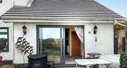 1 bedroom accommodation in St Athan , near Cardiff