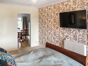 1 bedroom, free WiFi