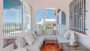 Living area - Villa Gran Vida by Interhome (Pego)