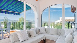Living area - Villa Gran Vida by Interhome (Pego)