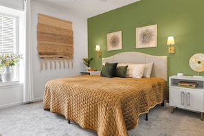 4 Schlafzimmer, Bügeleisen/Bügelbrett, WLAN, Bettwäsche