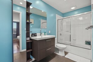 House, 2 Bedrooms, Kitchen | Bathroom