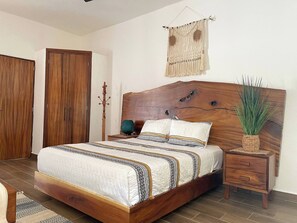 4 bedrooms, iron/ironing board, Internet, bed sheets - Casa Parota - Fluvial, Puerto Vallarta (Puerto Vallarta)