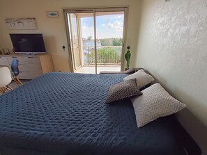 1 bedroom, Internet - Le Drakar by Interhome (Fréjus)