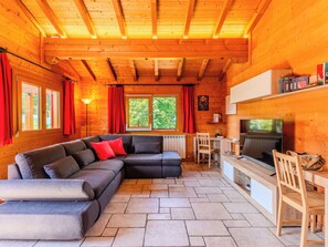 TV - Ritiro del Paladino by Interhome (Casasco d'Intelvi)