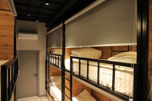 In-room safe, iron/ironing board, free WiFi