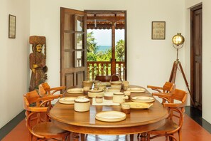 Familjevilla - balkong - viss havsutsikt | Utsikt mot havet/stranden