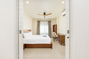 Exclusive Villa, 3 Bedrooms, Pool View