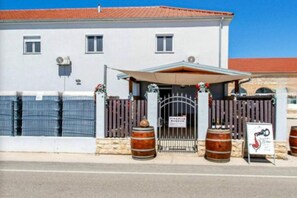 Exterior - Rooms Burnum - Double Room 3 (Vrbnik-Knin)