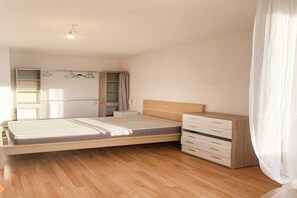 1 chambre, accès Internet