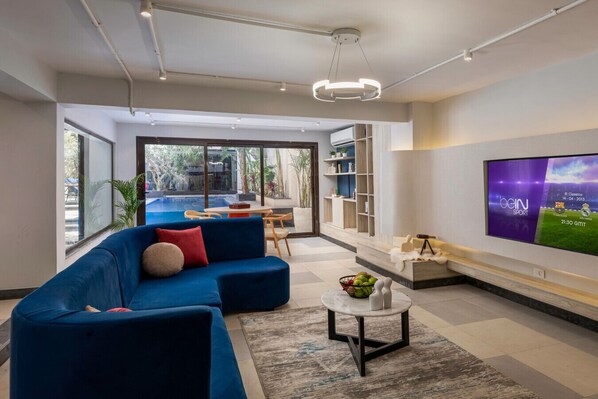 Téléviseur, livres