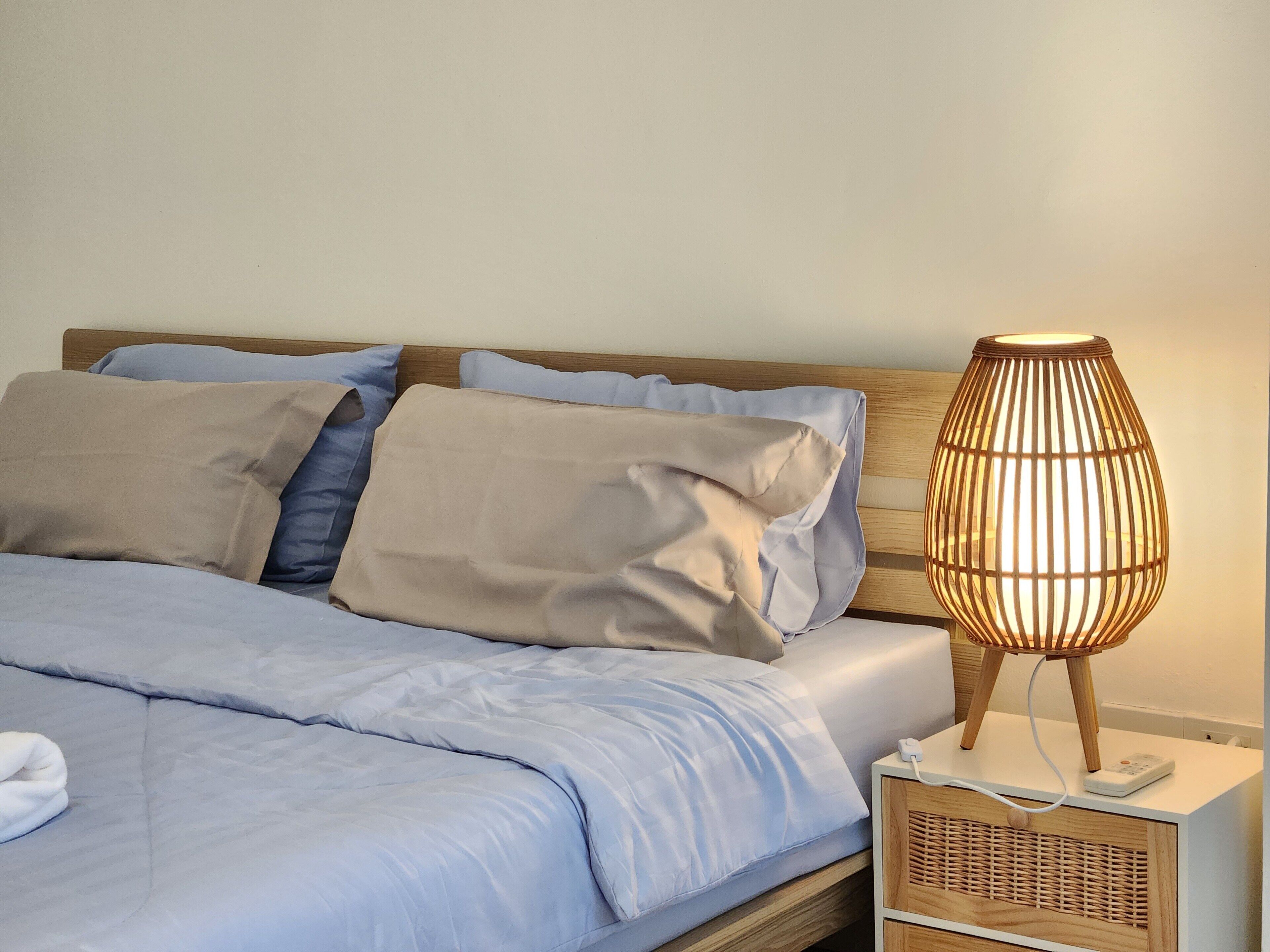 2 室のベッドルーム、アイロン / アイロン台、インターネット、ベッドシーツ